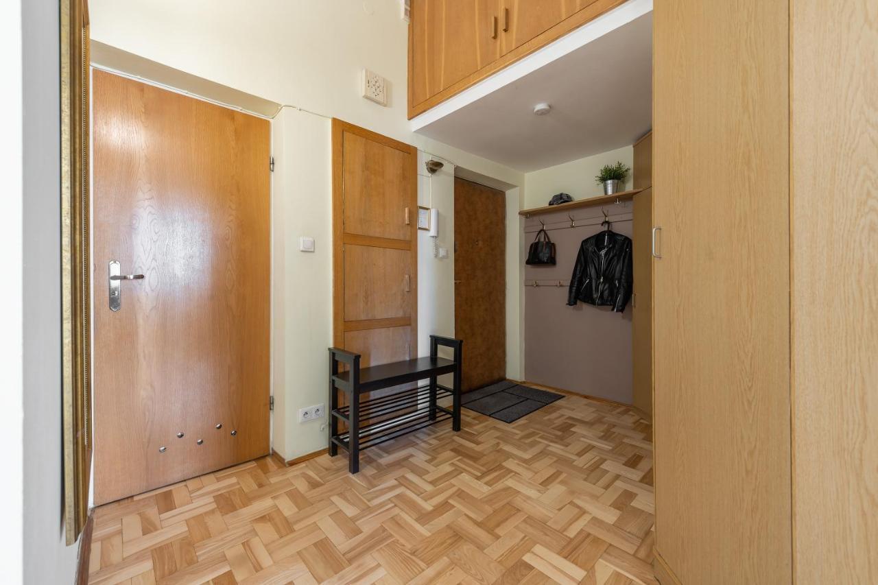 Two Bedroom Apartment For 6 People Warschau Exterior foto